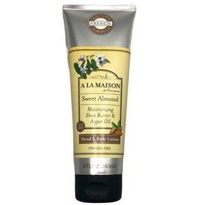 🌹RESERVED🌹RESERVED🌹HAND BODY LOTION SWEET ALMOND